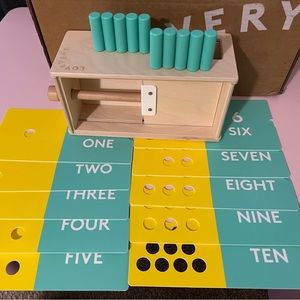 Wooden Counting Box lovevery